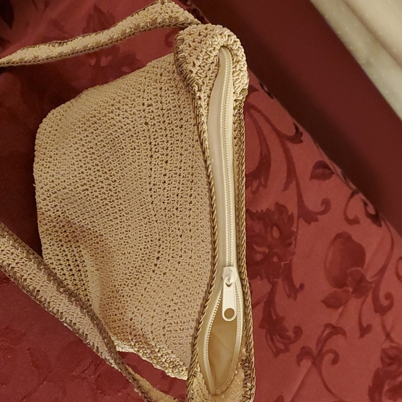 Purse - Picture 7 of 9